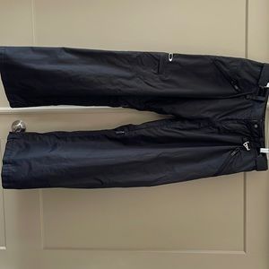 Like new women’s Oakley size L ski pant